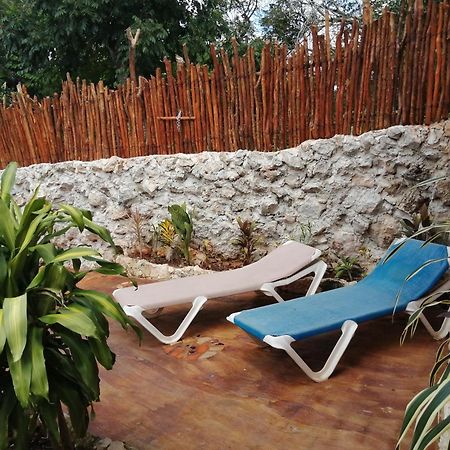 Suites De Piedra Y Colores En Chichen Itza Piste Exterior photo